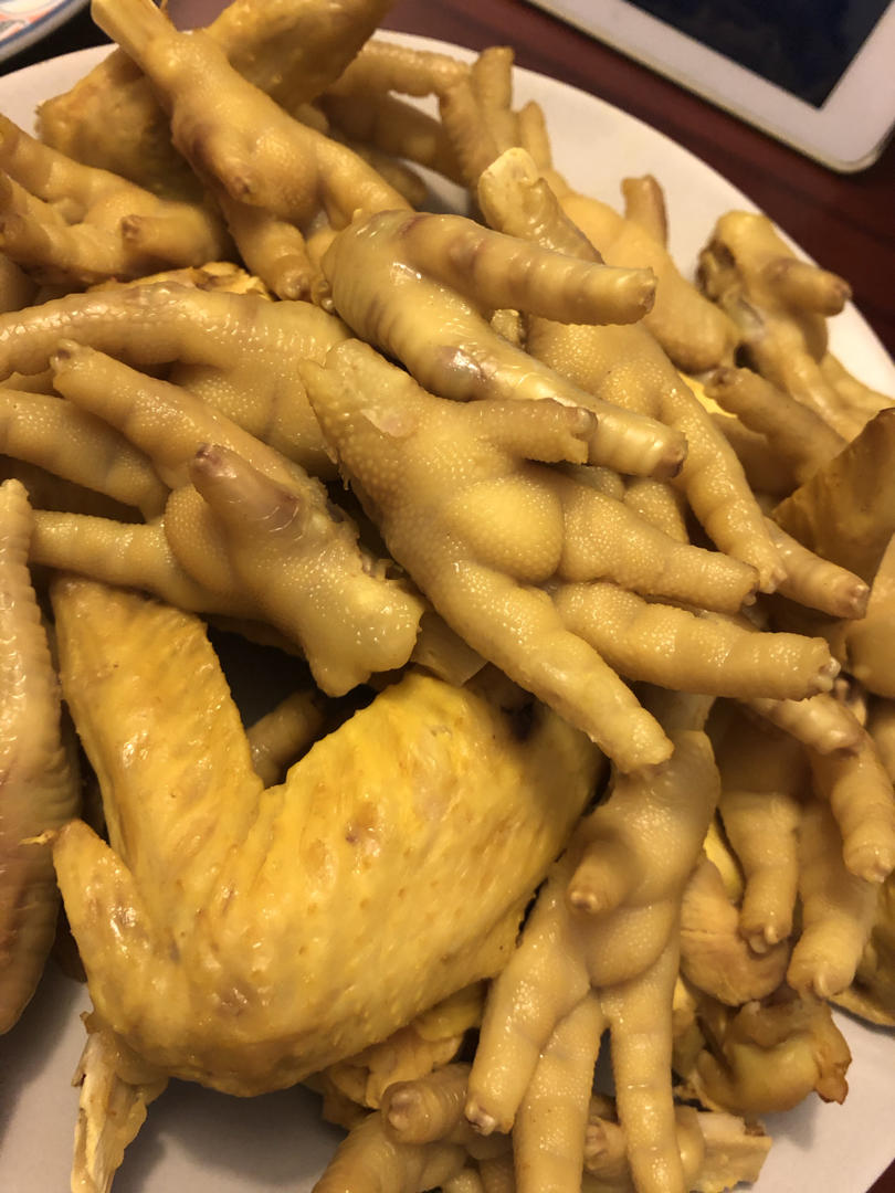 盐焗鸡翅鸡爪