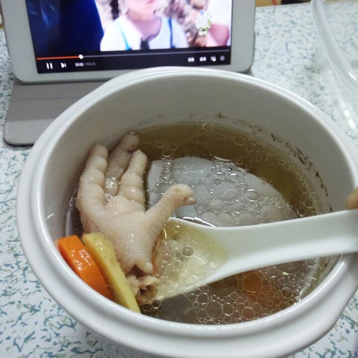 香菇炖鸡腿
