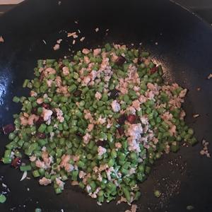 肉末鲜豇豆的做法 步骤6
