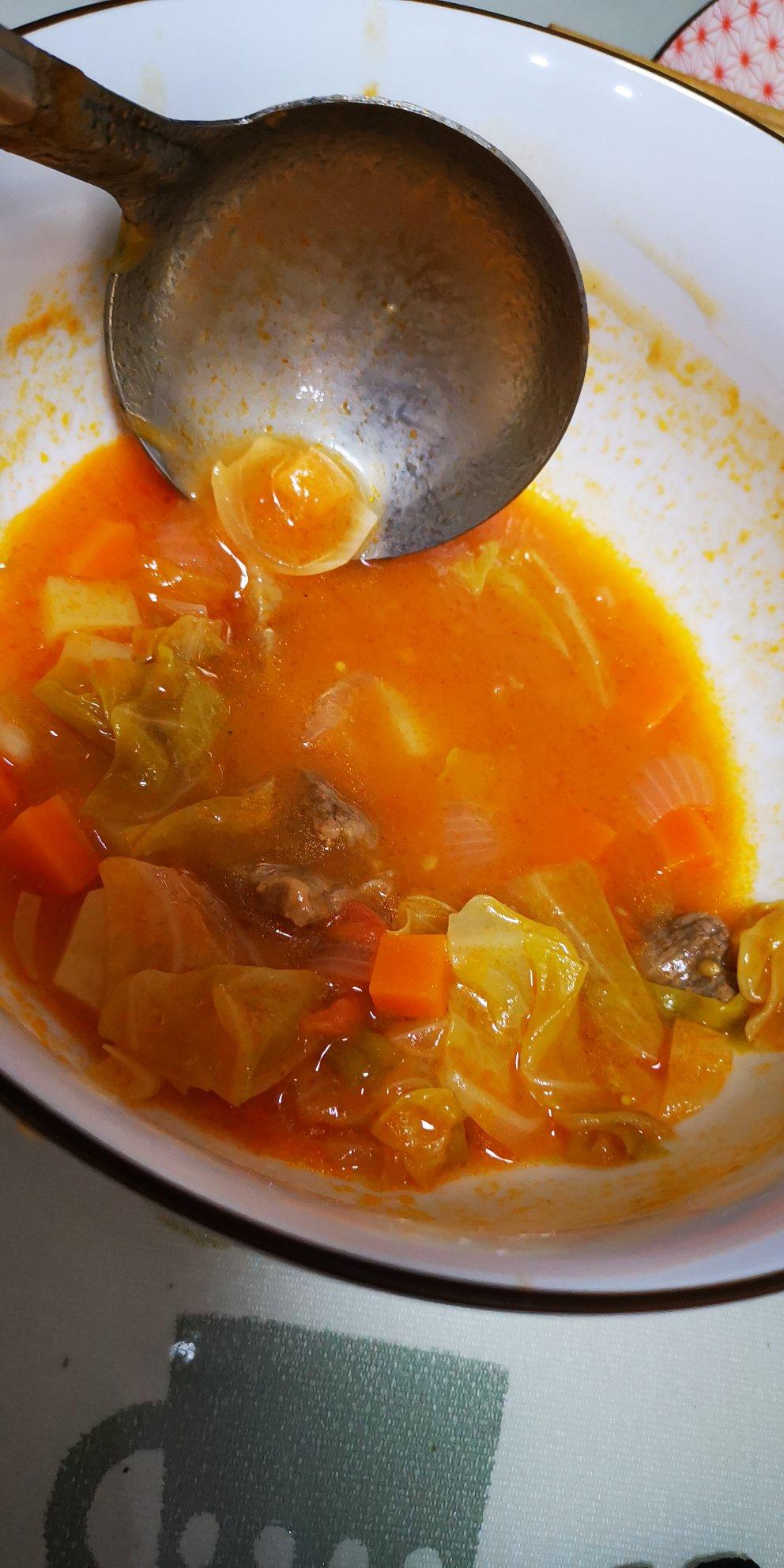 一份适合夏天喝的酸酸的罗宋汤，超级正宗的做法