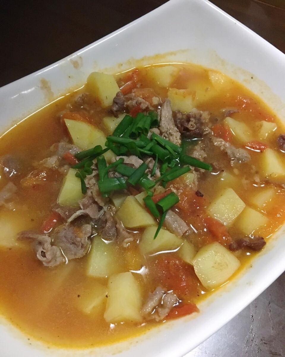 番茄土豆肥牛锅