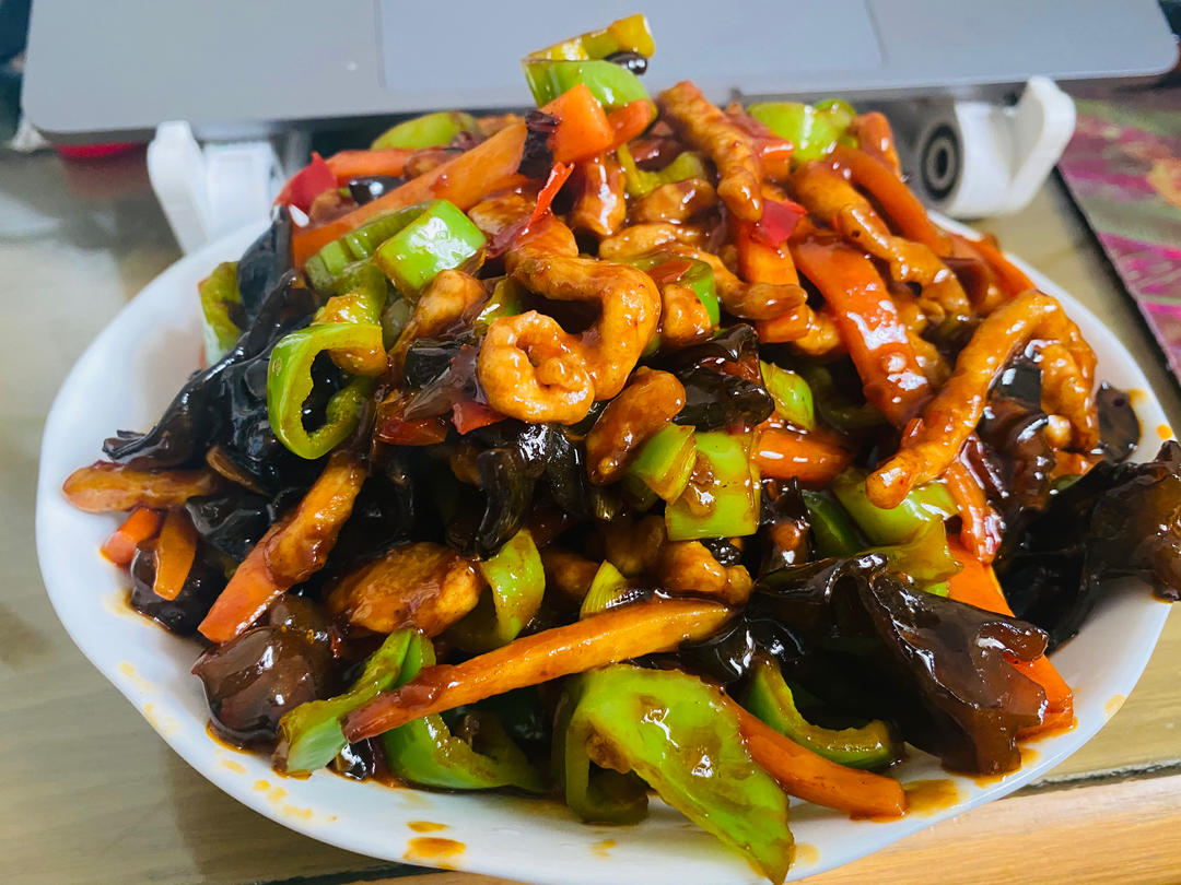巨好吃，超下饭，秒杀饭店🉐鱼香肉丝