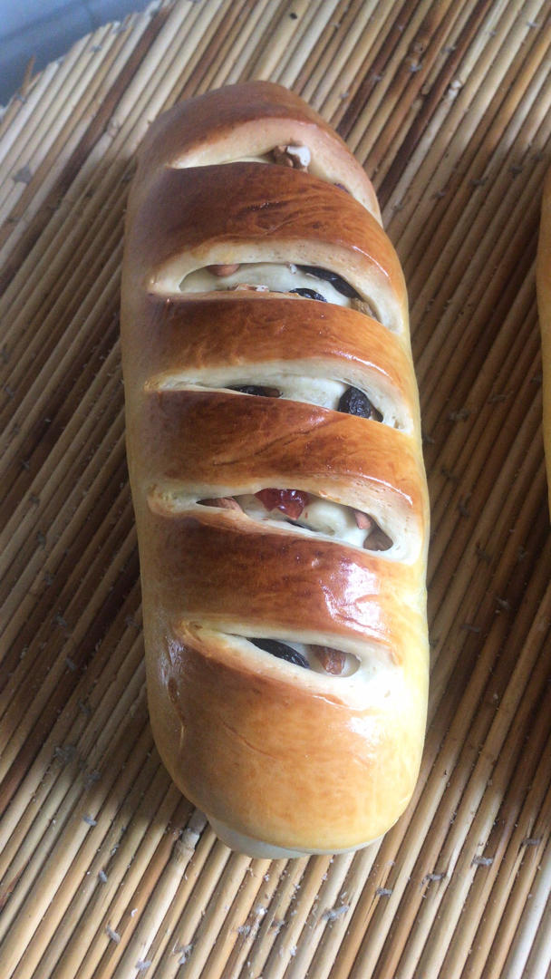 俄罗斯果仁大列巴