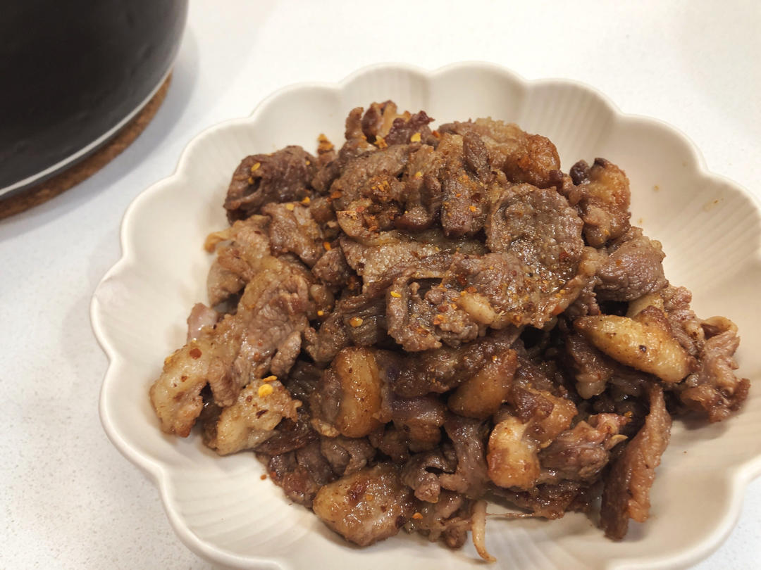 超越羊肉串的孜然爆炒羊肉