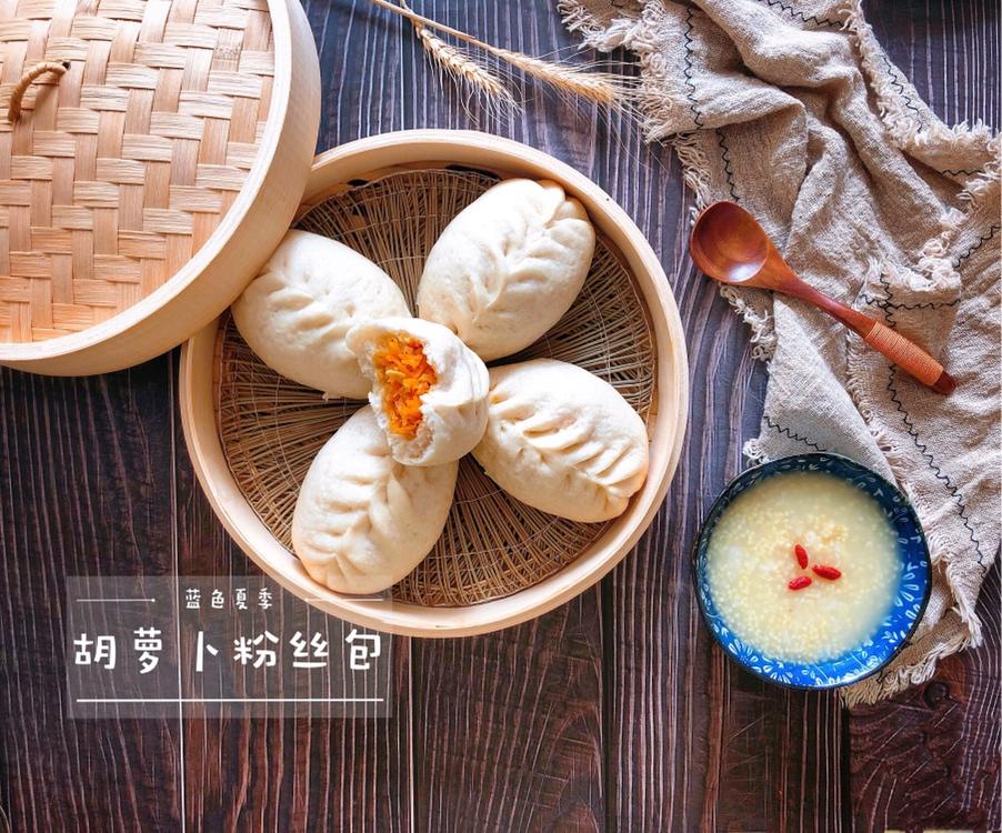 胡萝卜粉丝素包的做法