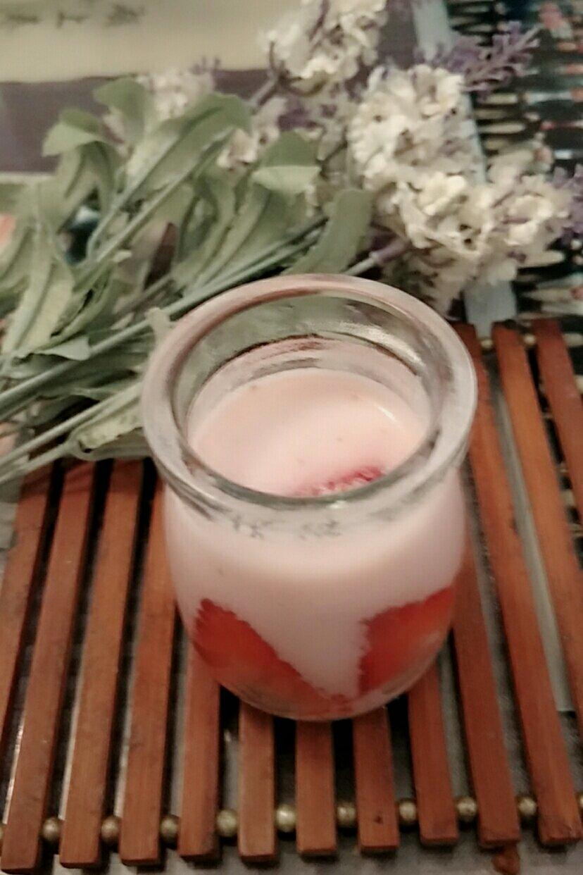 免烤草莓布丁