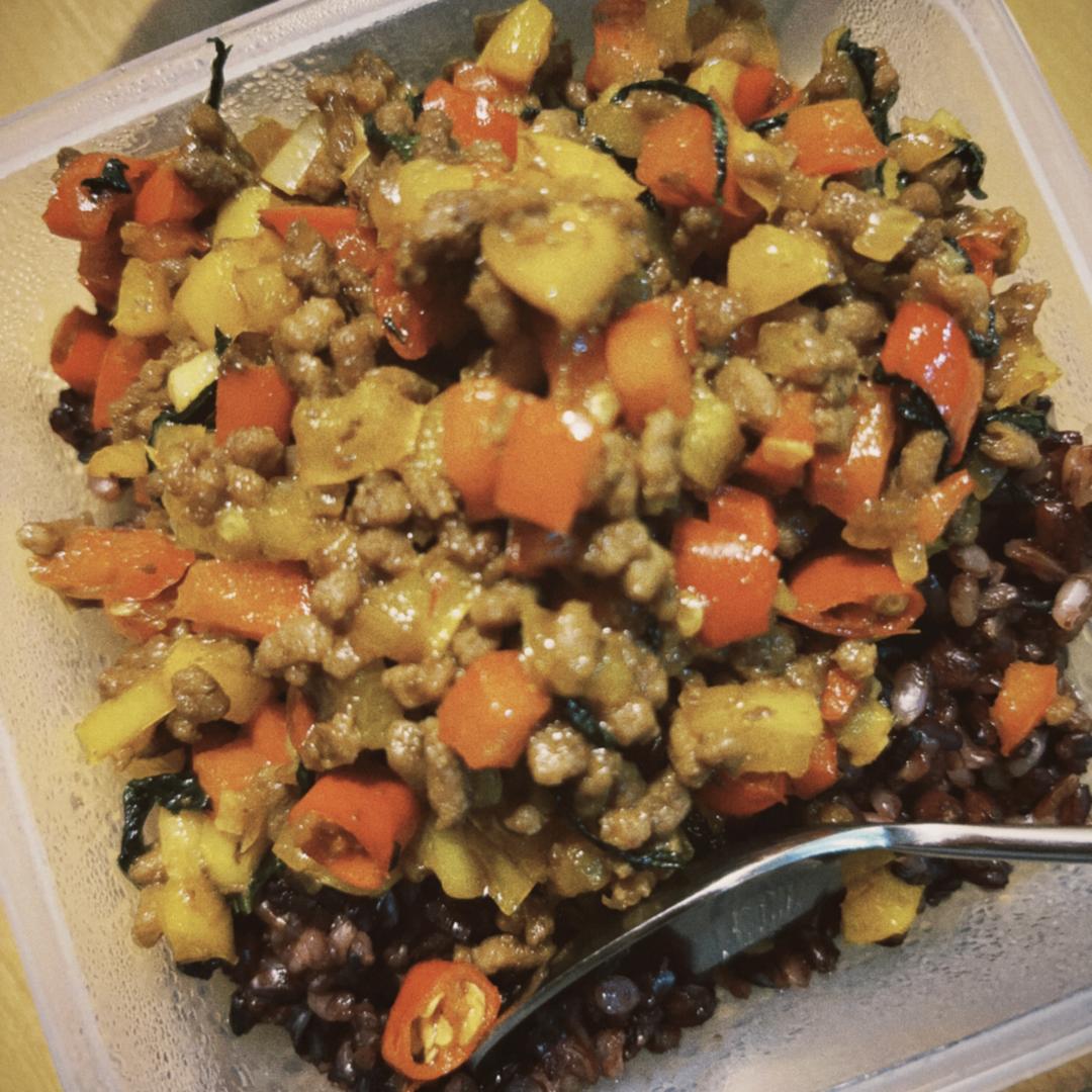 泰式打抛牛肉/猪肉碎饭