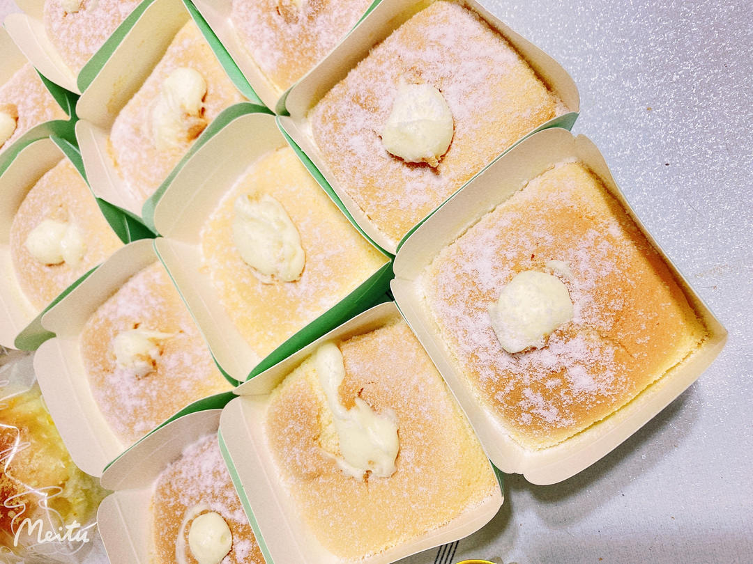 纸杯蛋糕 8寸戚风蛋糕的量