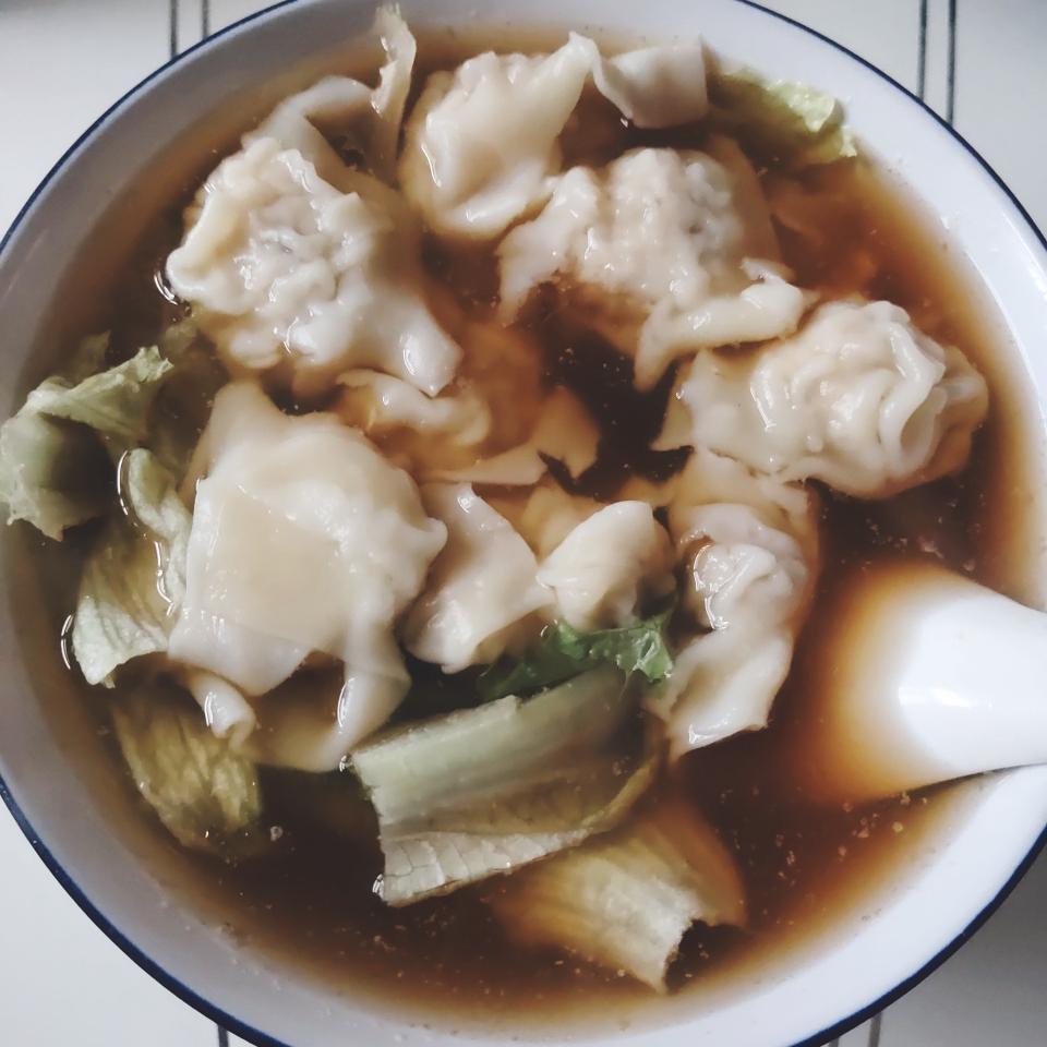 香菇鸡肉馄饨的做法