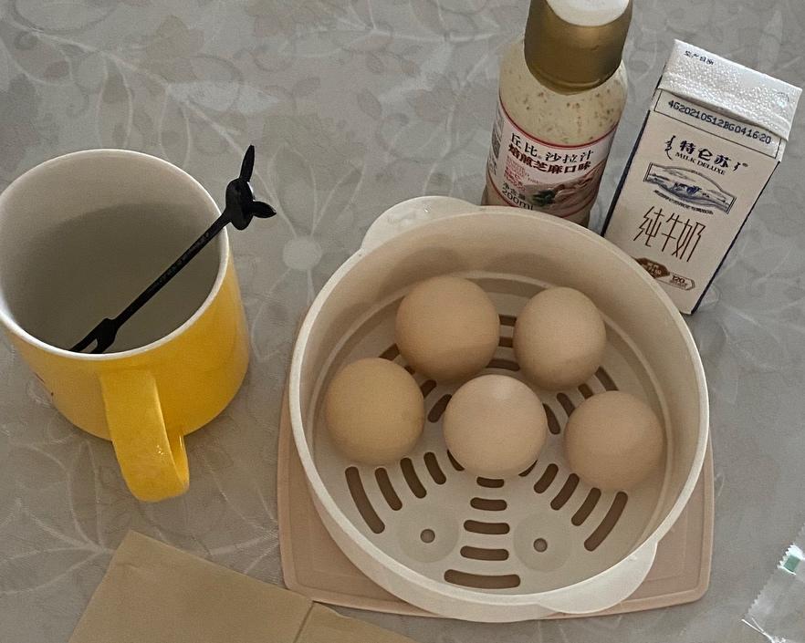 纯奶手撕吐司的做法 步骤1