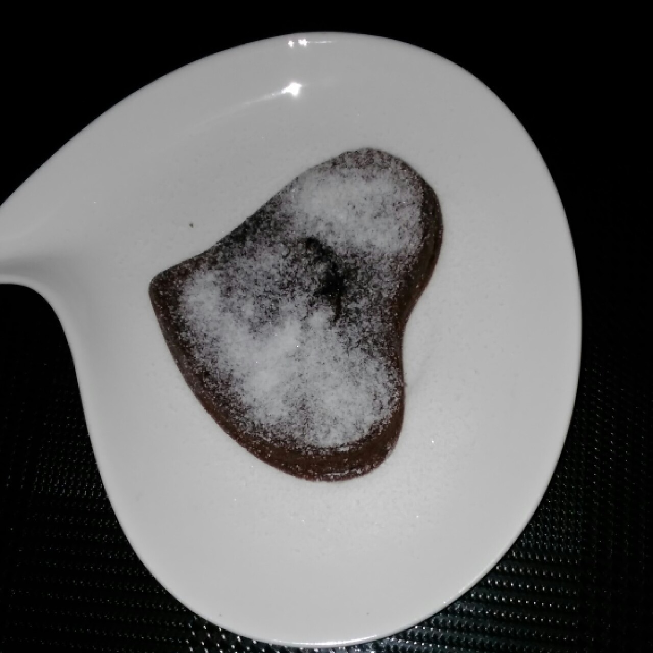 巧克力熔岩蛋糕(全图文超简单)