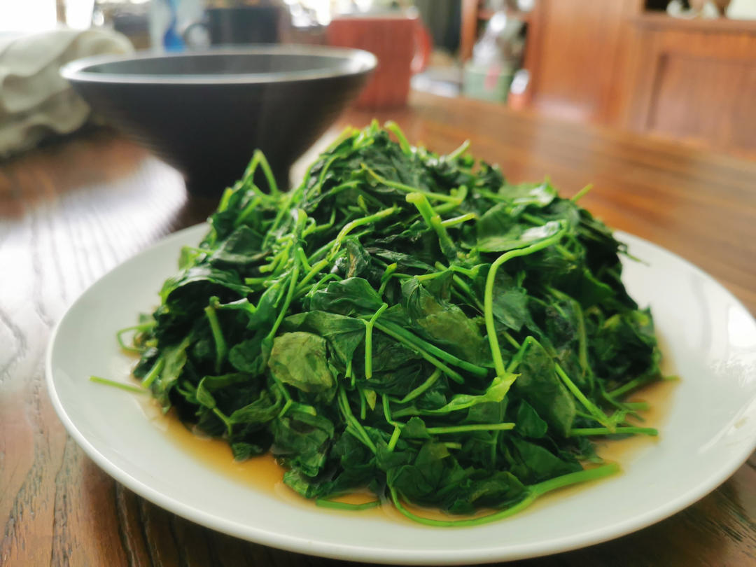 曼食慢语丨酒香草头