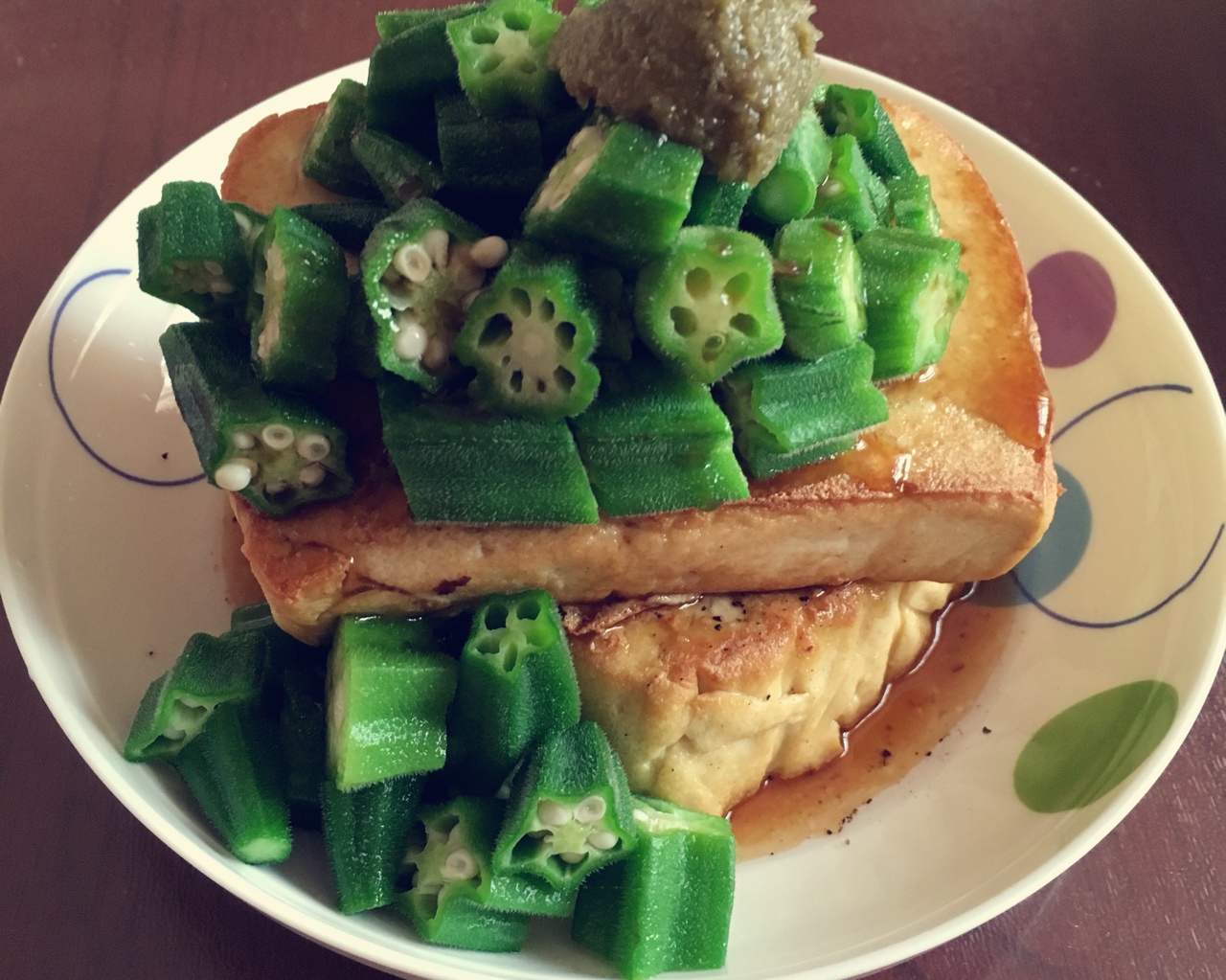 秋葵豆腐排。简单易做。的做法