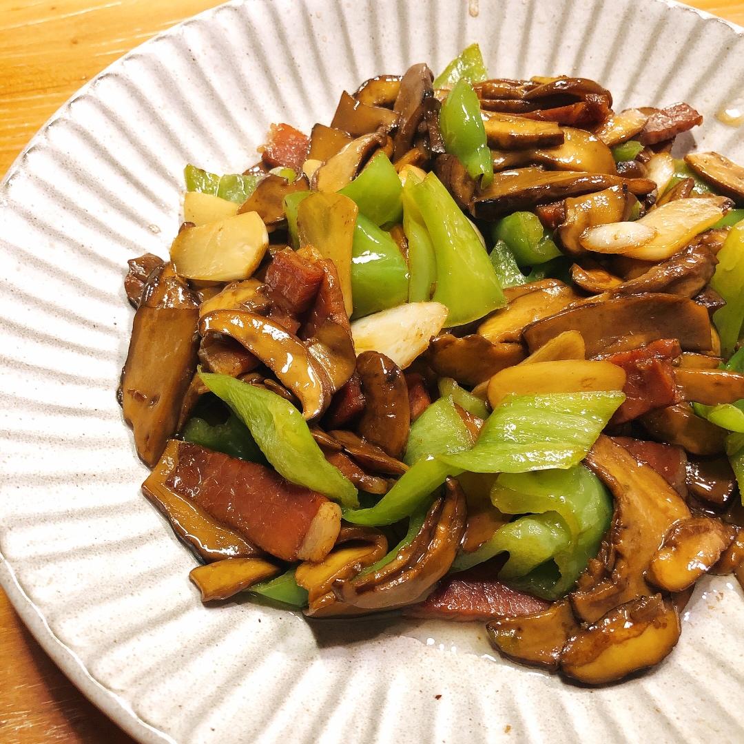 陈思言做的炒野生菌(牛肝菌)