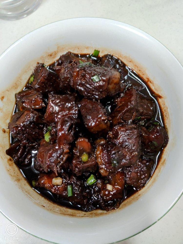 可以吃一辈子的红烧牛腩