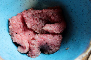【山姆厨房】炸牛肉排配沙拉的做法 步骤3