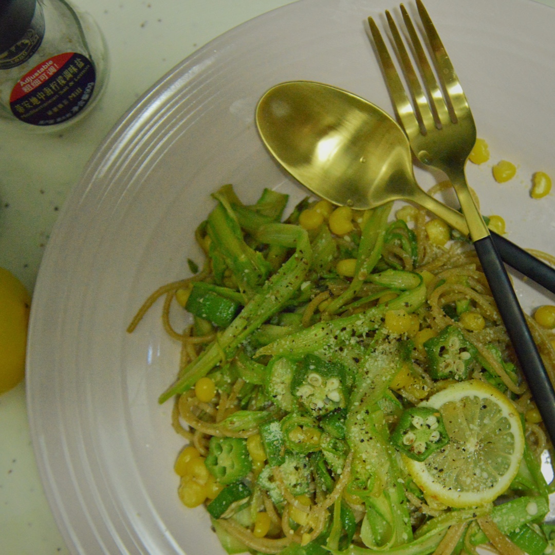 柠香蔬菜意面（Linguine with zesty spring vegetables）