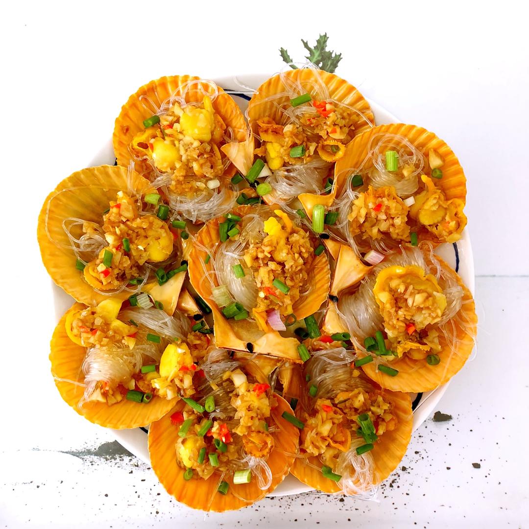 蒜蓉粉丝蒸扇贝