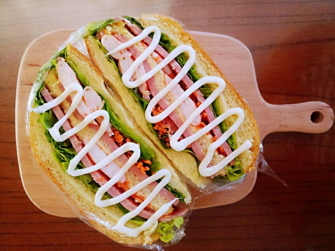 火腿芝士蛋三文治