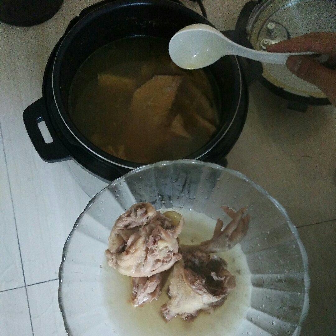 榴莲壳煲鸡汤
