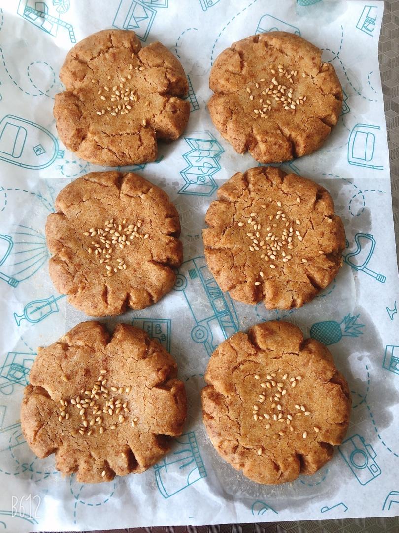 轻轻一按就碎掉的原味桃酥（不输猪油版）