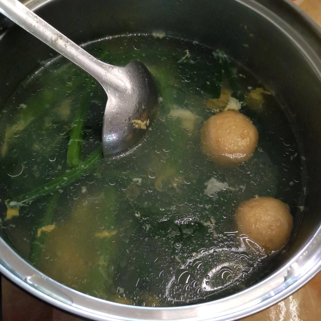 菠菜鸡蛋汤