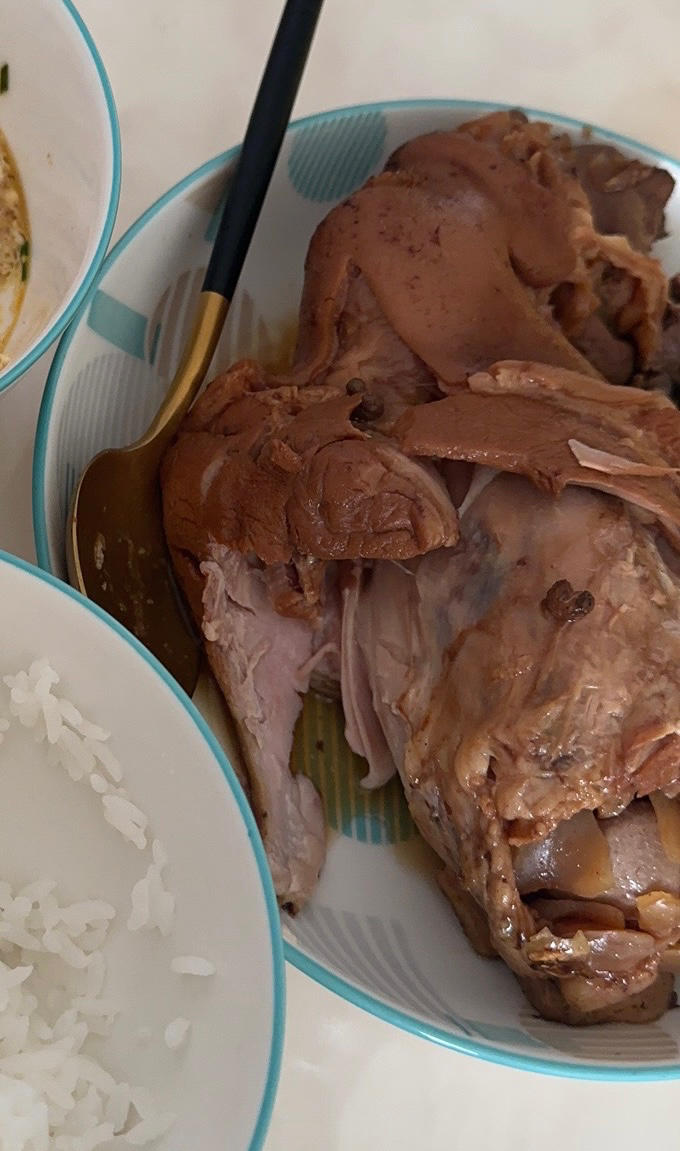 【红烧肘子】（家庭版卤蹄膀）