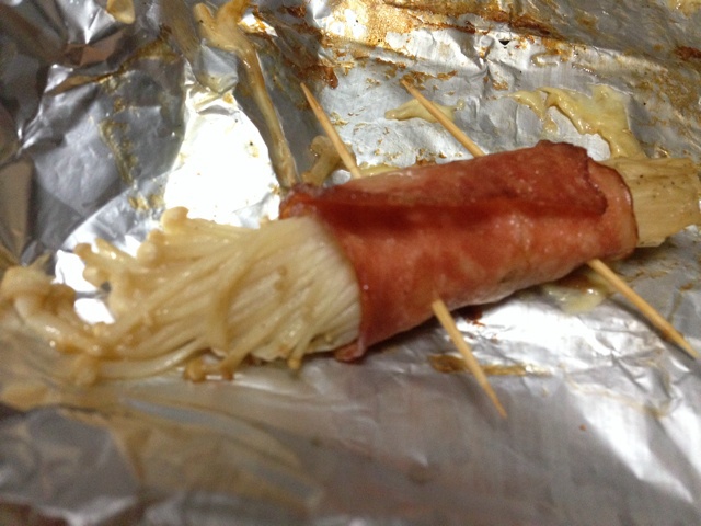 香烤培根金针菇卷