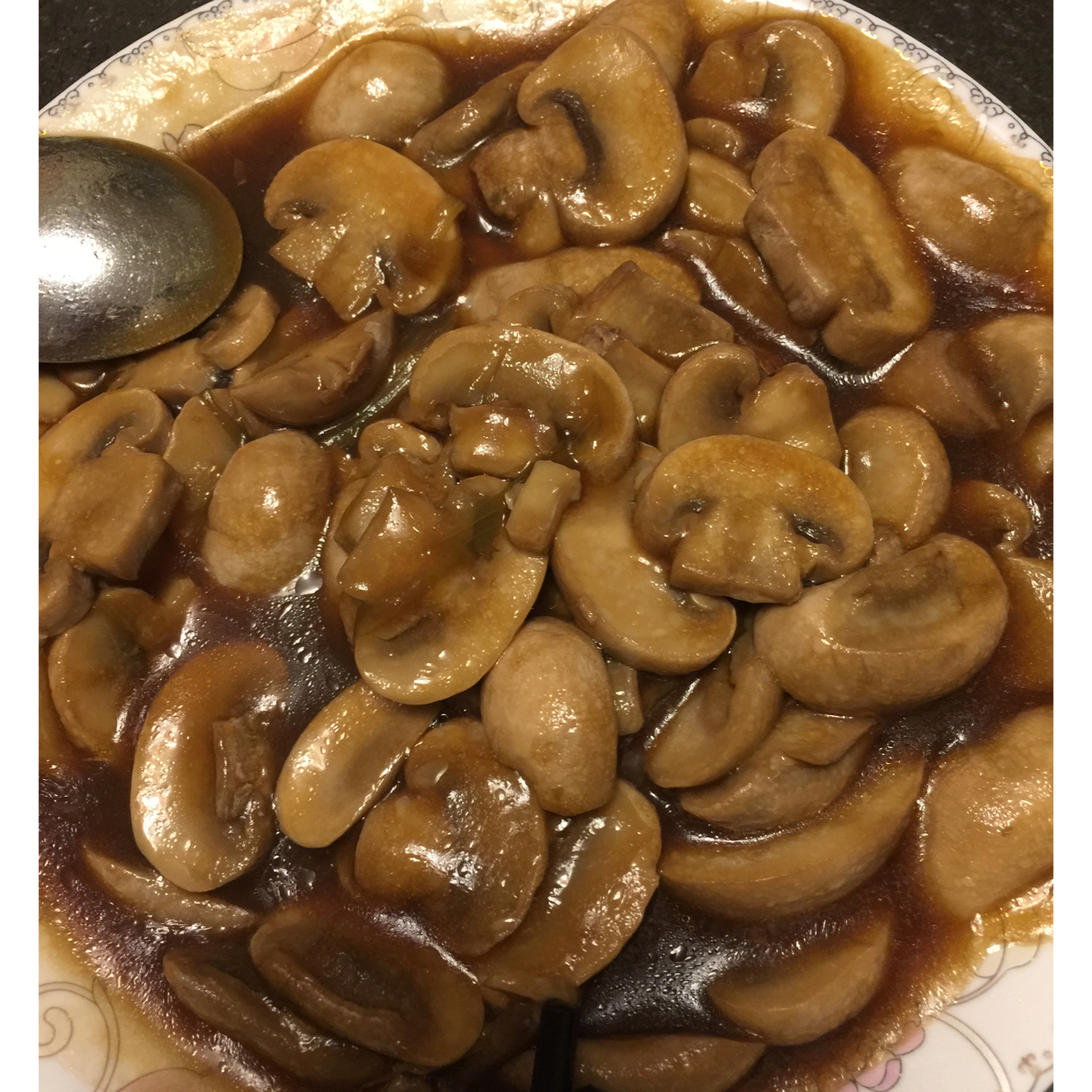 “鲜”美的简单快手菜——素炒鲜口蘑