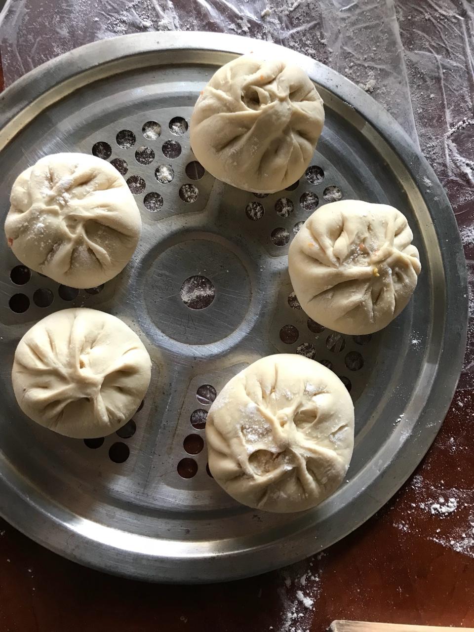 胡萝卜木耳鸡蛋素包子