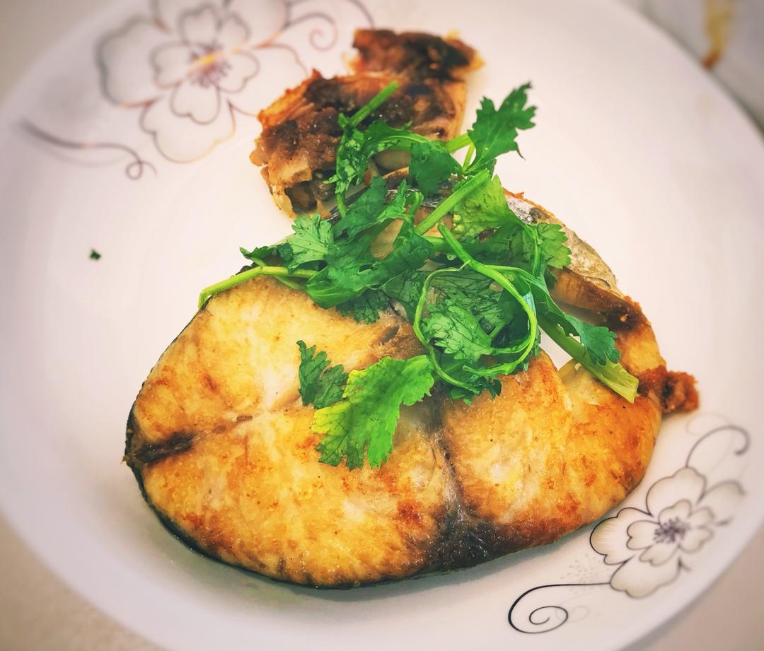 泡泡的美食天地做的香煎马鲛鱼(鲅鱼)