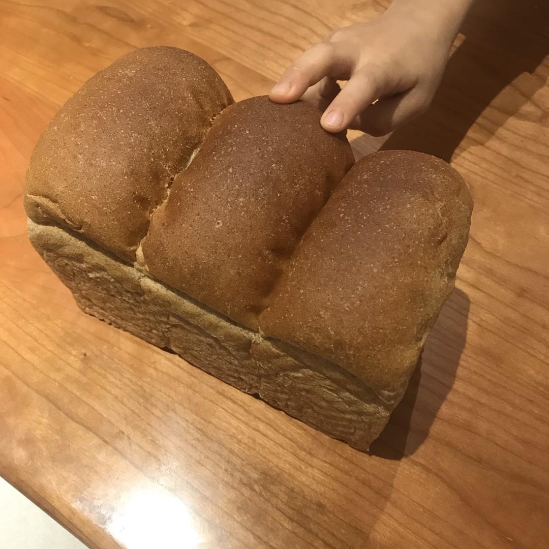 60%粗全麦吐司