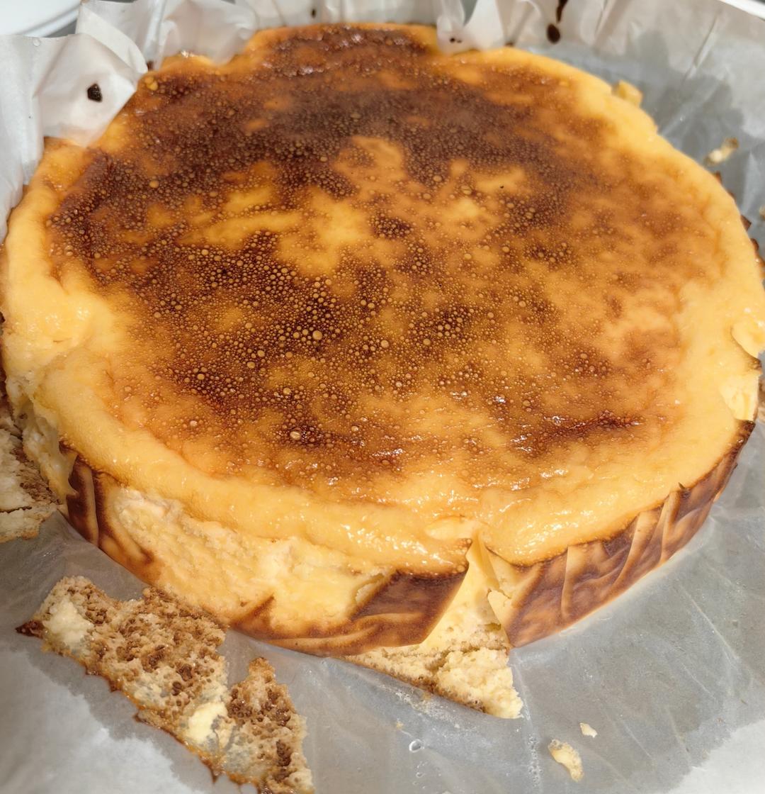 巴斯克芝士蛋糕（8寸）