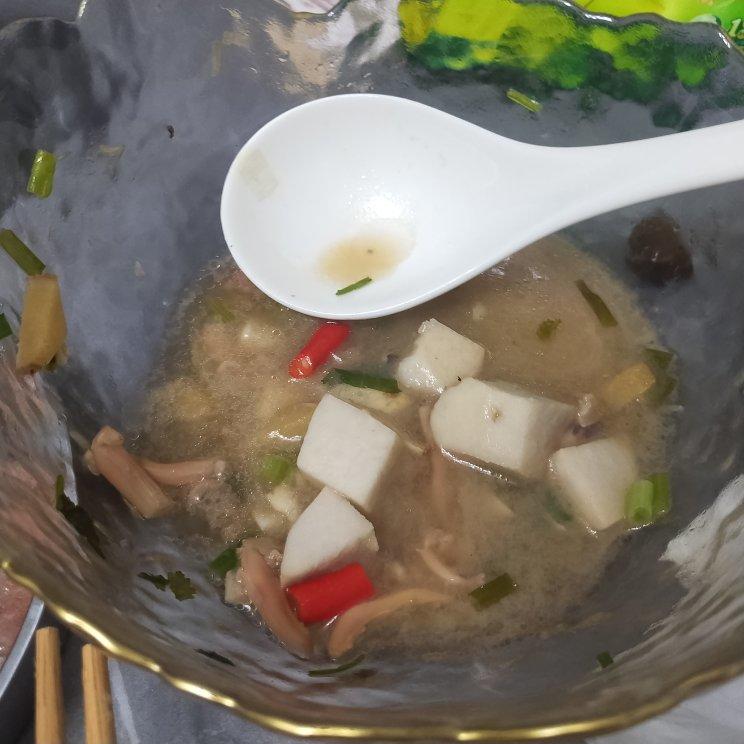 墨鱼🦑芋头🥔汤