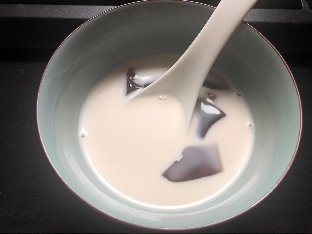 Q弹爽滑，入口即化超简单的咖啡冻☕️