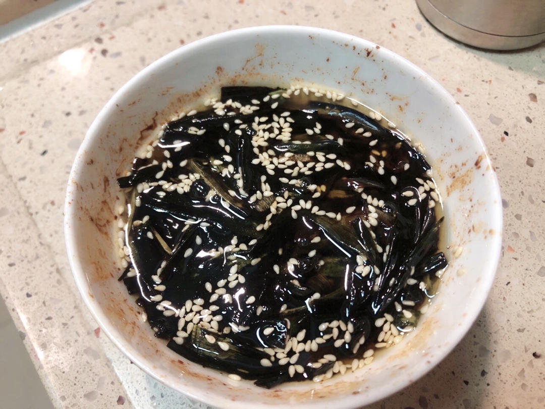 10分钟搞定的一碗葱油拌面