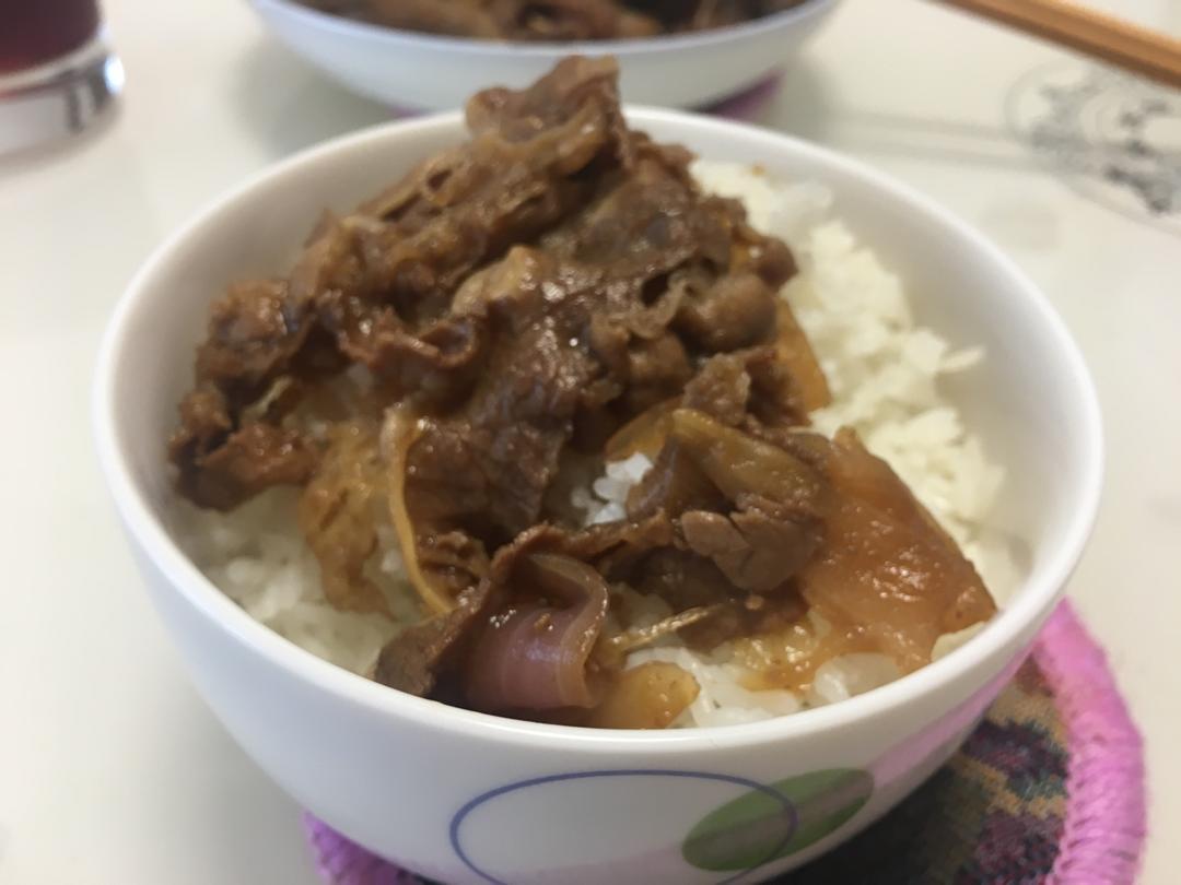吉野家牛肉饭（牛丼）