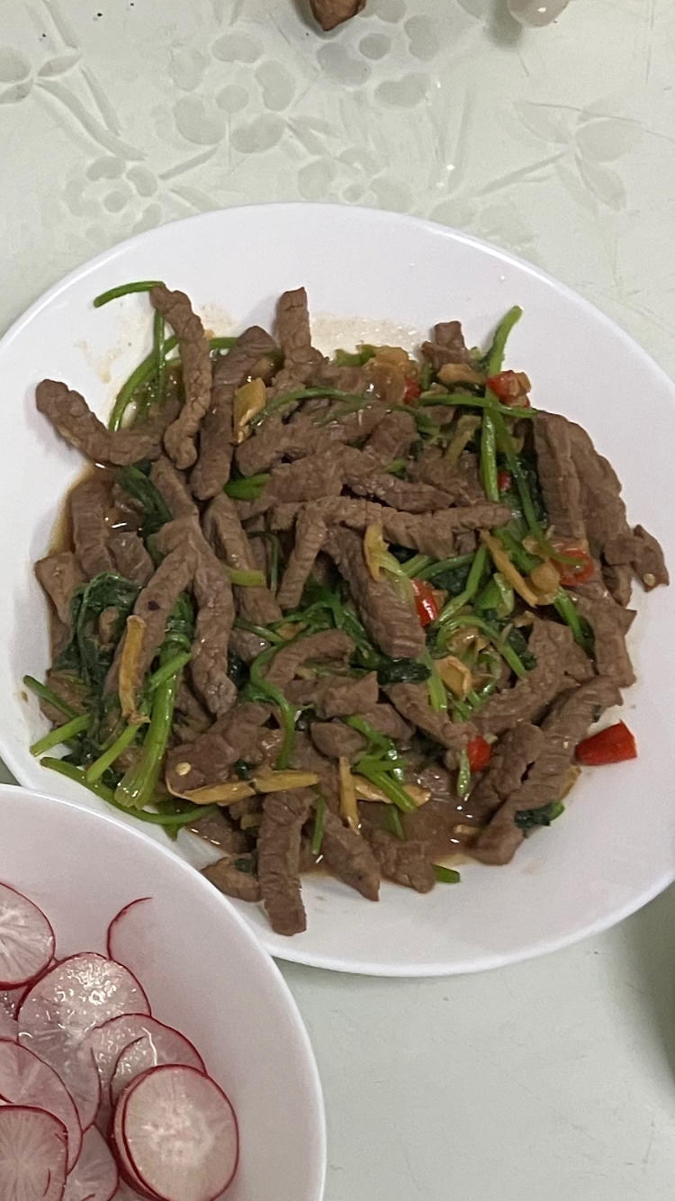 香菜牛肉