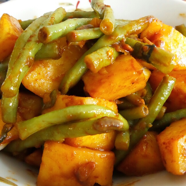 土豆炖豆角