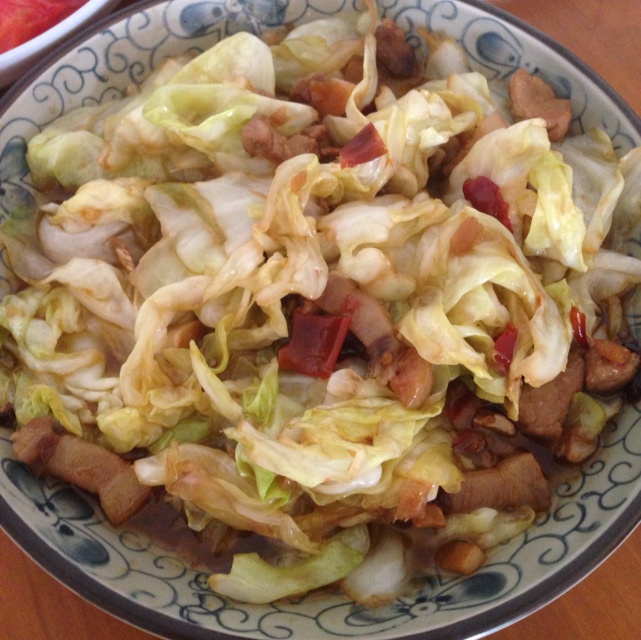 阿婆手撕包菜