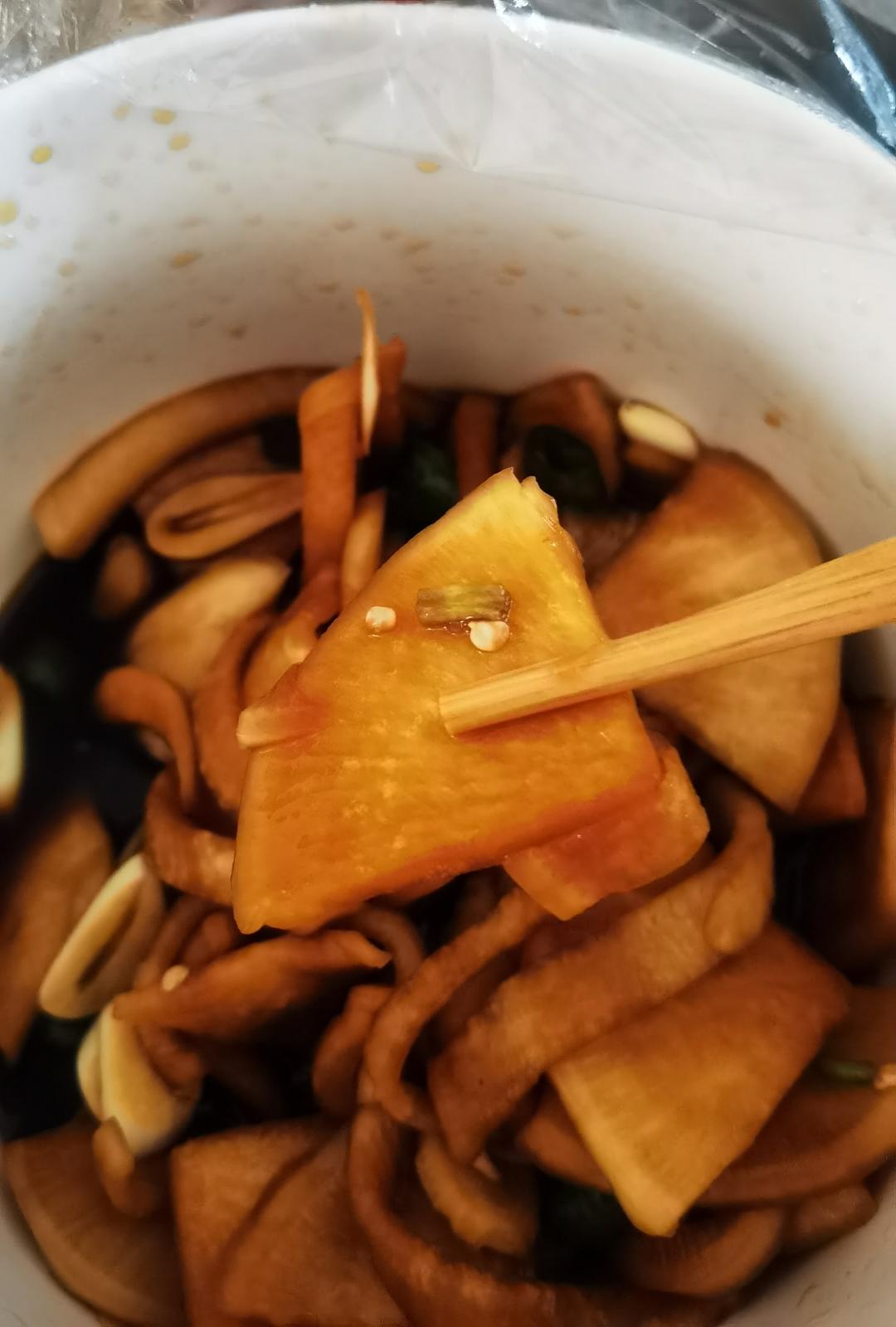 酸辣脆爽的萝卜，当零食都非常好