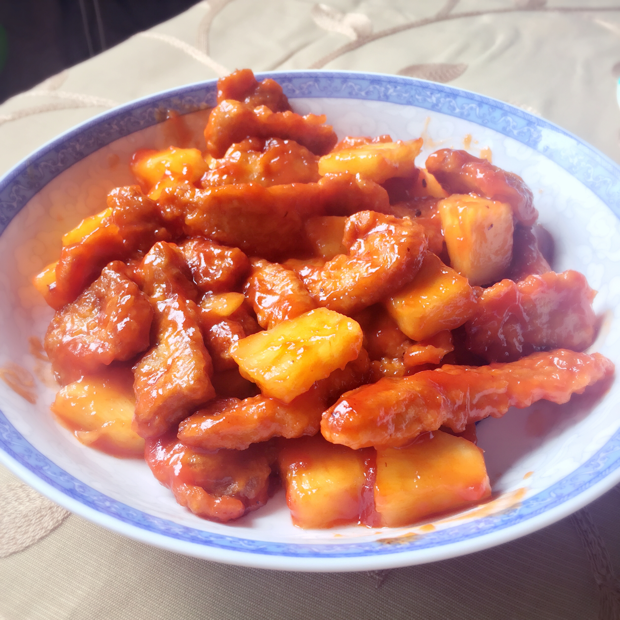 菠萝咕咾肉