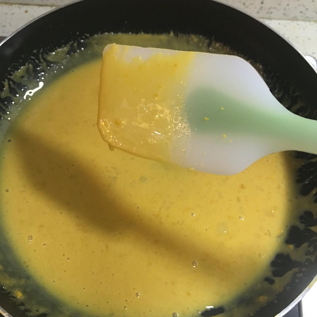 超详细图解版--流心奶黄月饼