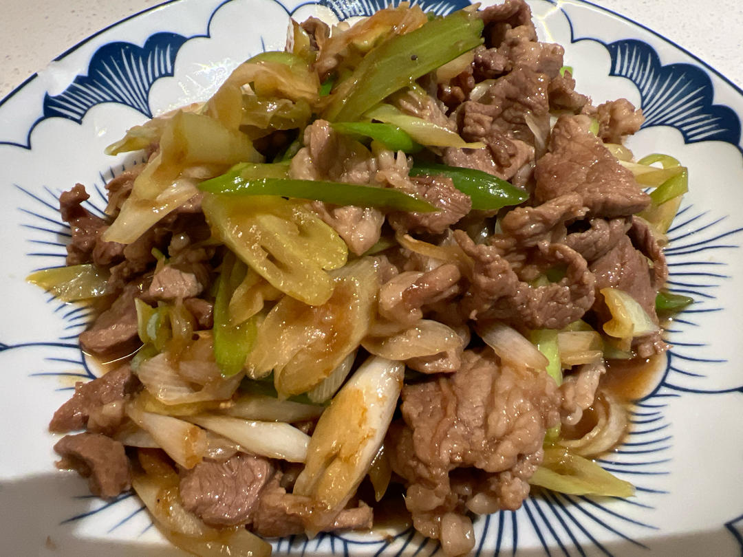 葱爆羊肉片