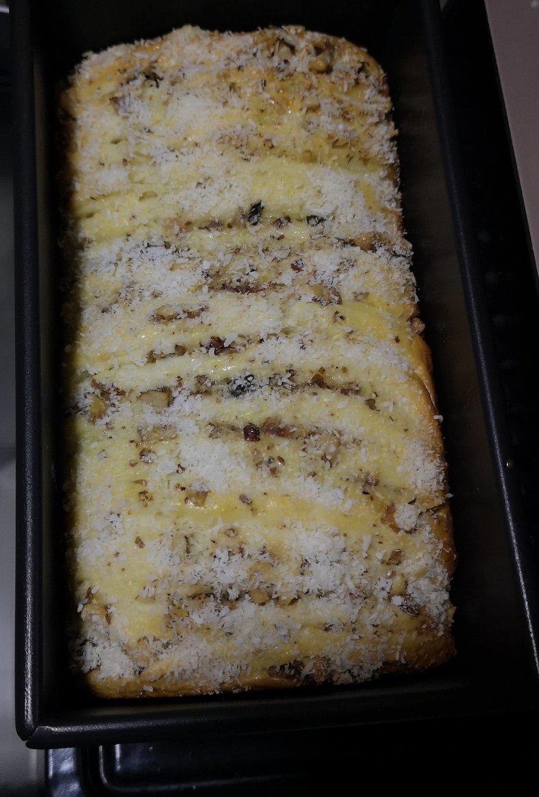 手撕蔓越莓炼乳吐司