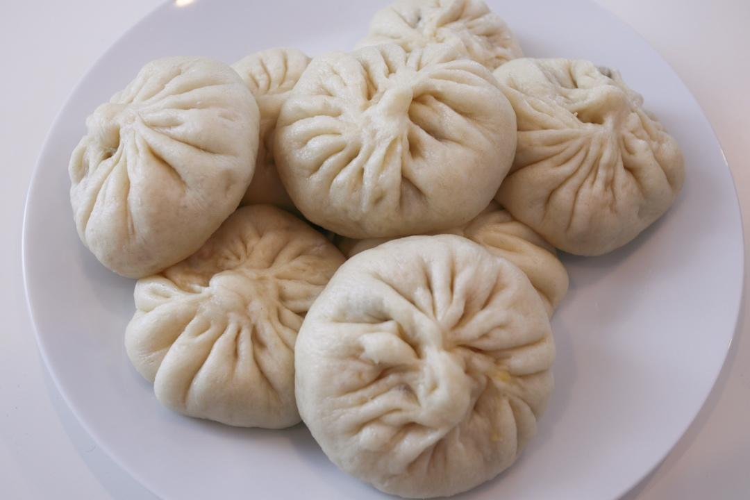 胡萝卜木耳鸡蛋素包子