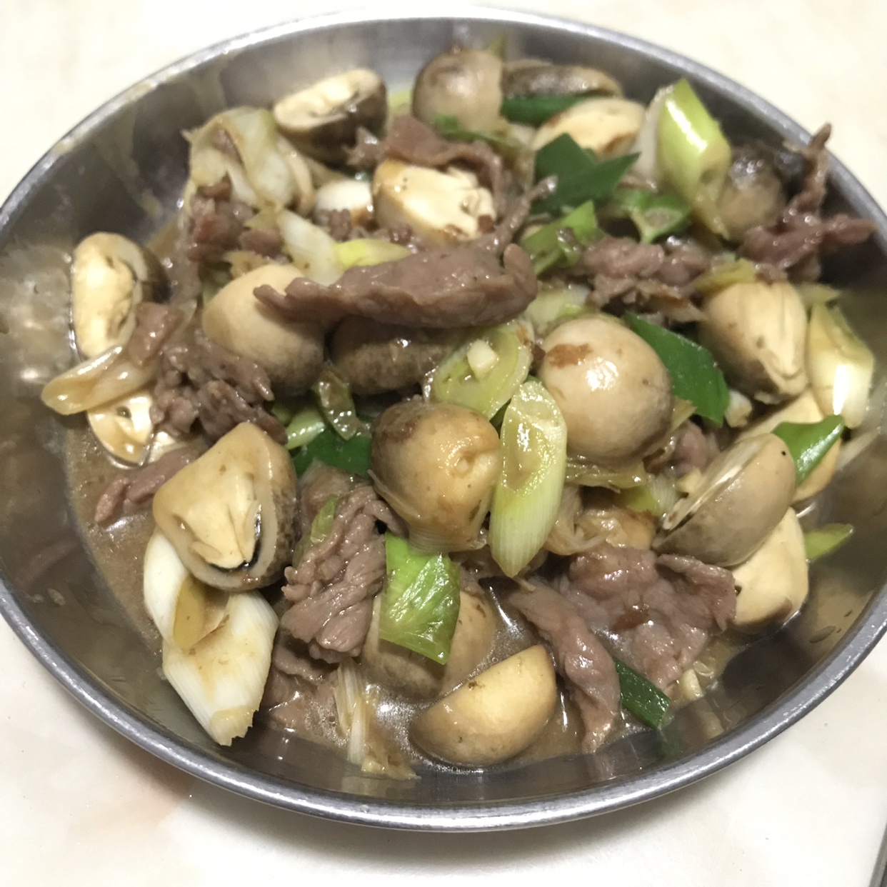 草菇炒牛肉（超下饭菜）的做法 步骤7