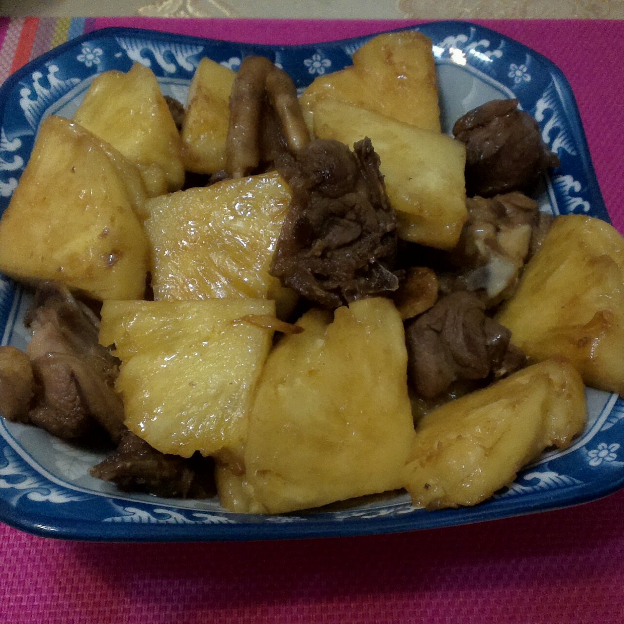 菠萝炒鸭