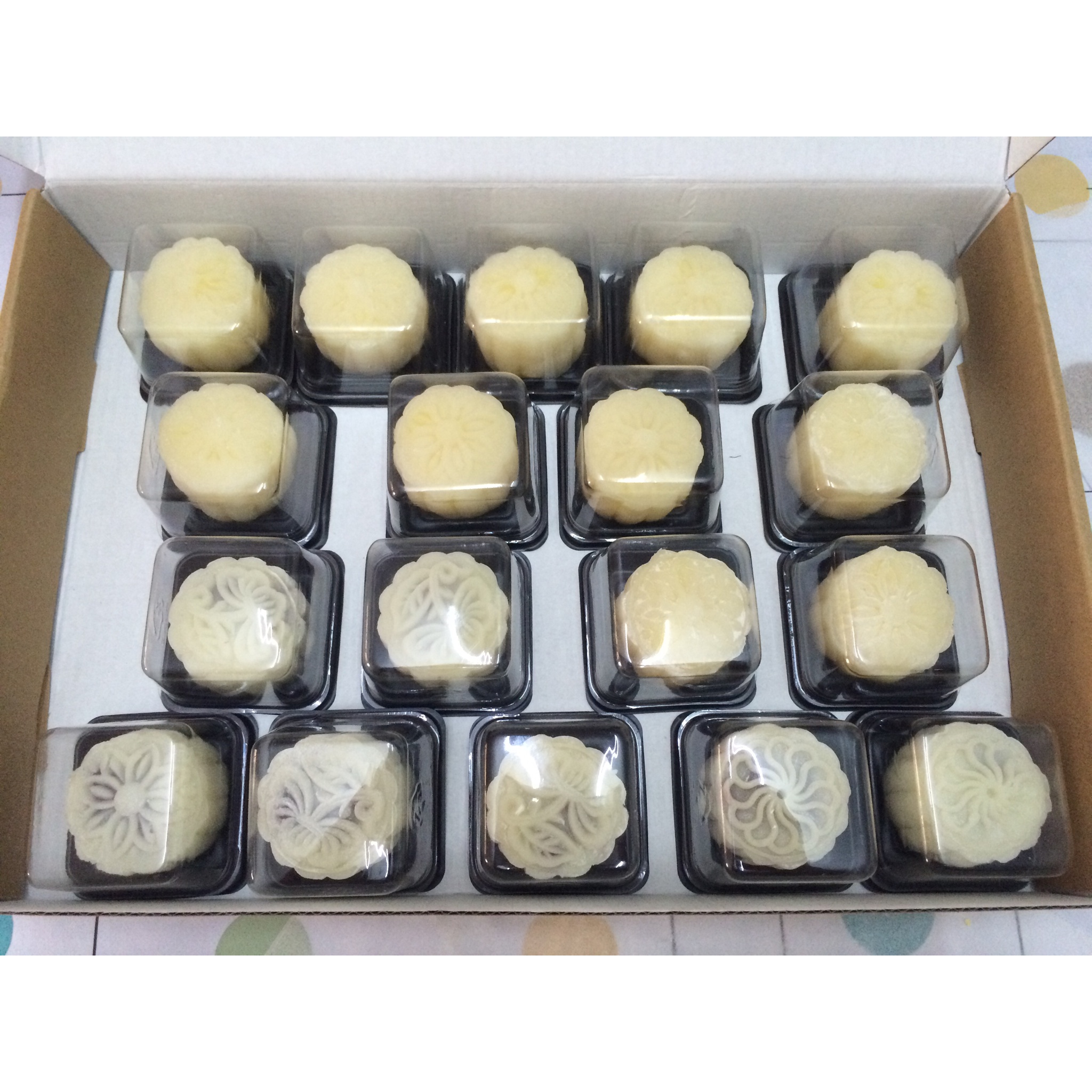 《Tinrry下午茶》冰皮月饼（奶黄馅）