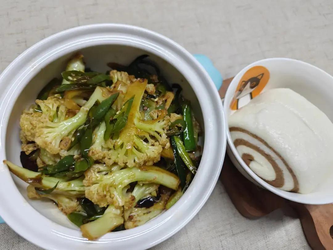 和饭店一个味道的干锅花菜